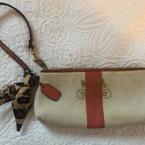 Super Cute Coach Wristlet